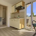 Sunshine Place By The Apartamento *