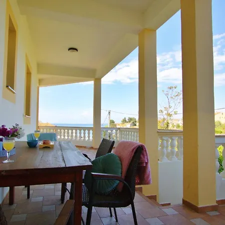 Sunshine Place By The Apartmán