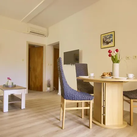 Sunshine Place By The *